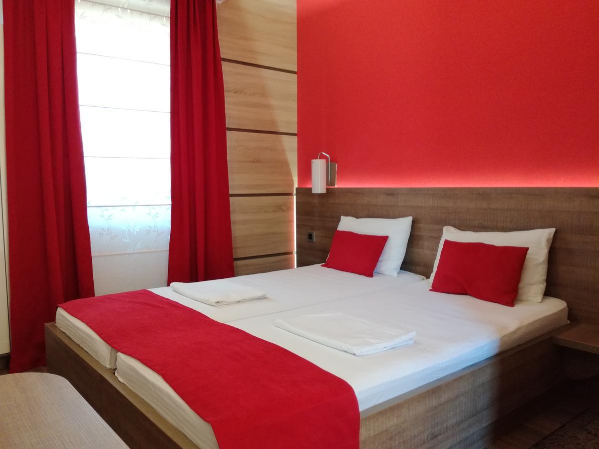 Motel Jezero Mladenovac Exterior foto